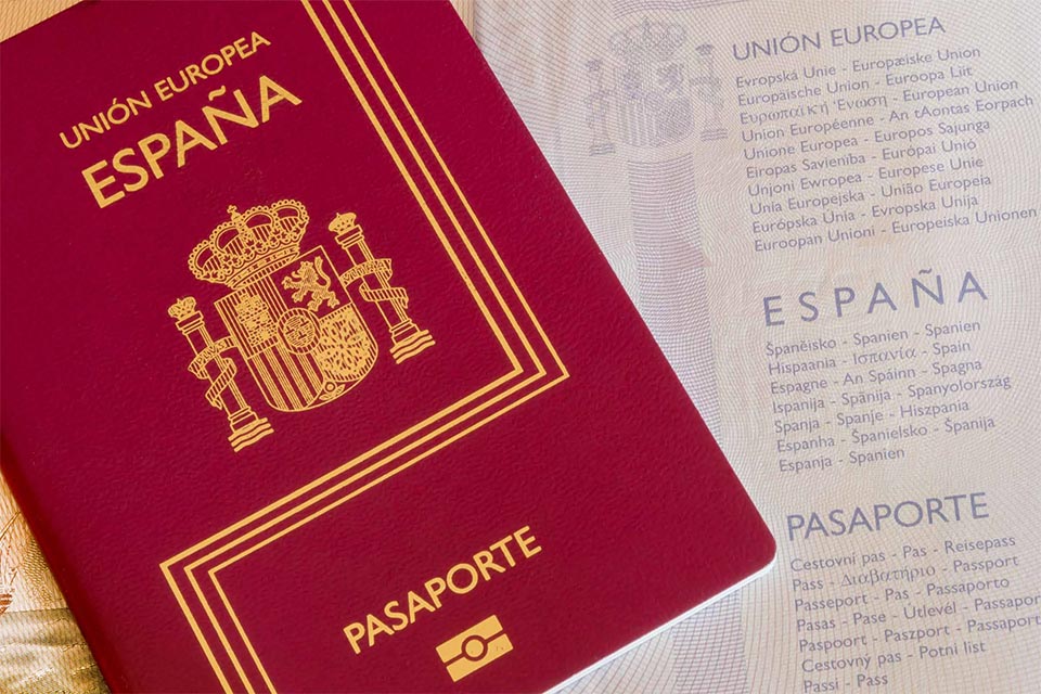 requisitos arraigo social España